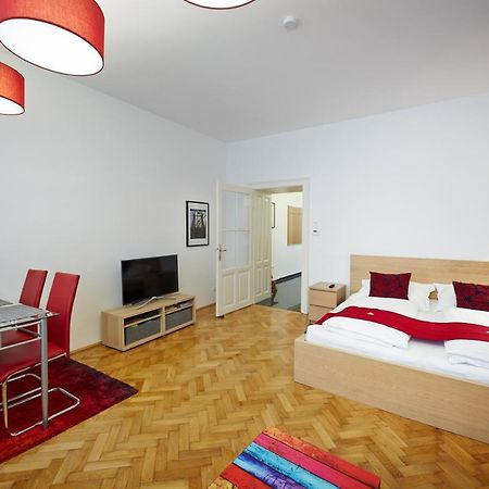 Stadthalle - Familycityapartment Vienna Luaran gambar