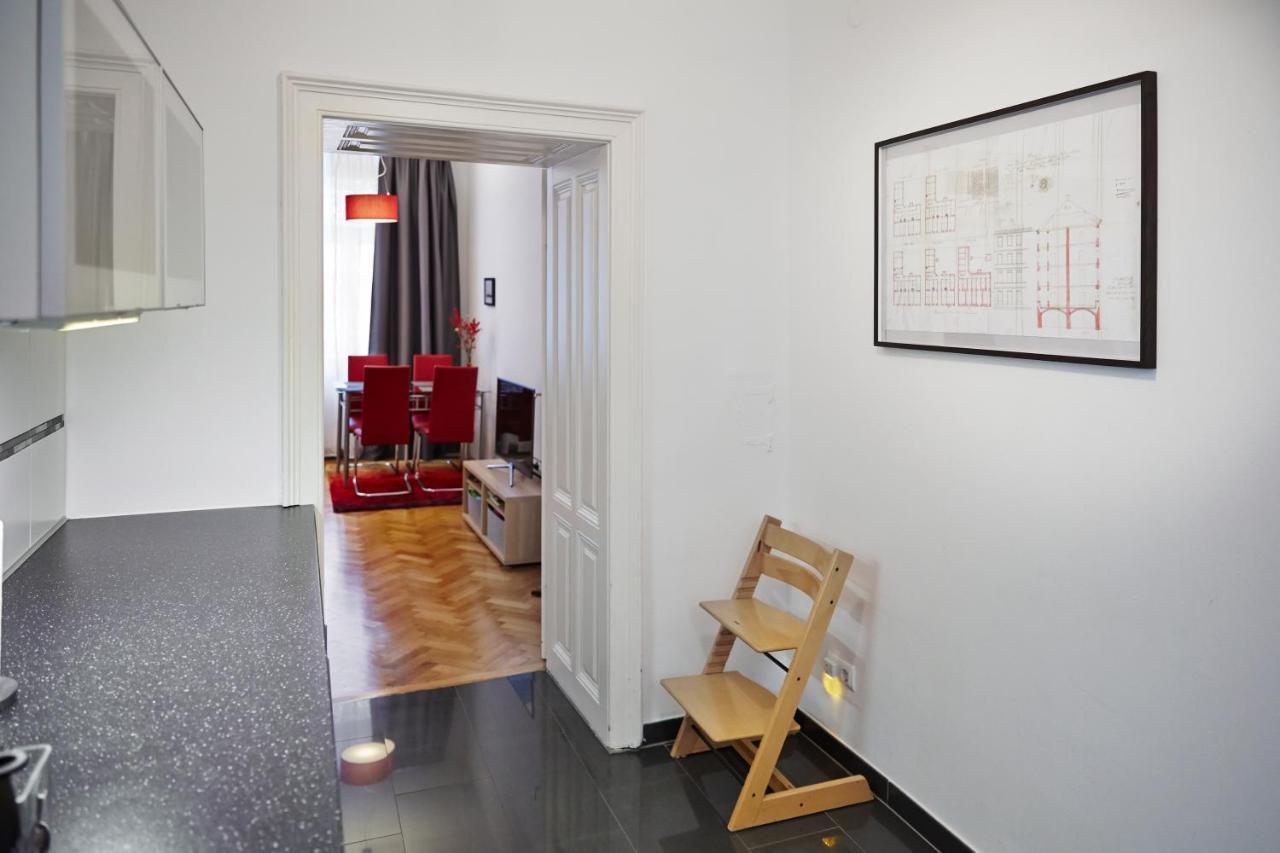 Stadthalle - Familycityapartment Vienna Luaran gambar